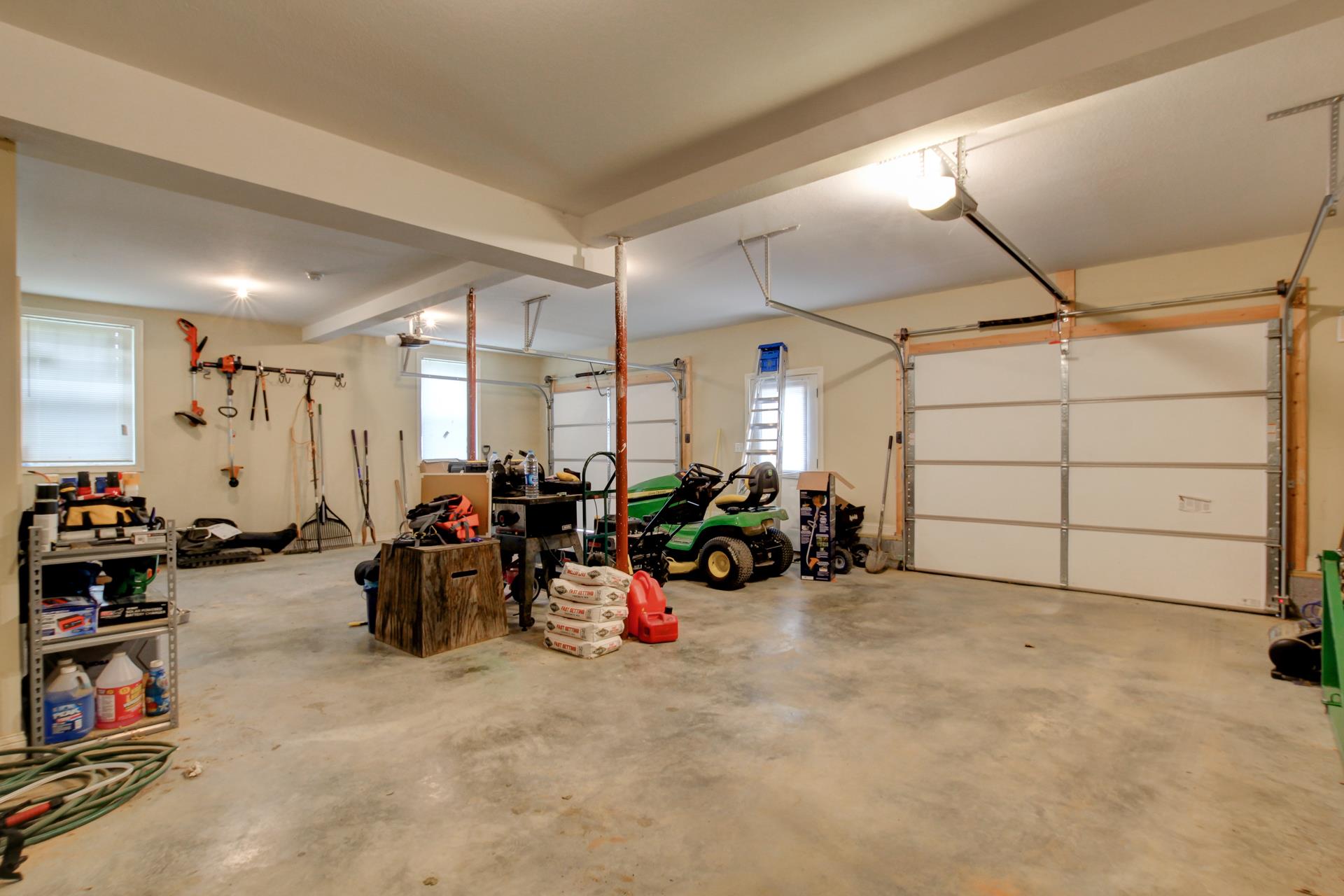 375 Salem Ridge Road Clarksville, TN 37040 - Photo 23 of 26 Oversized Garage
