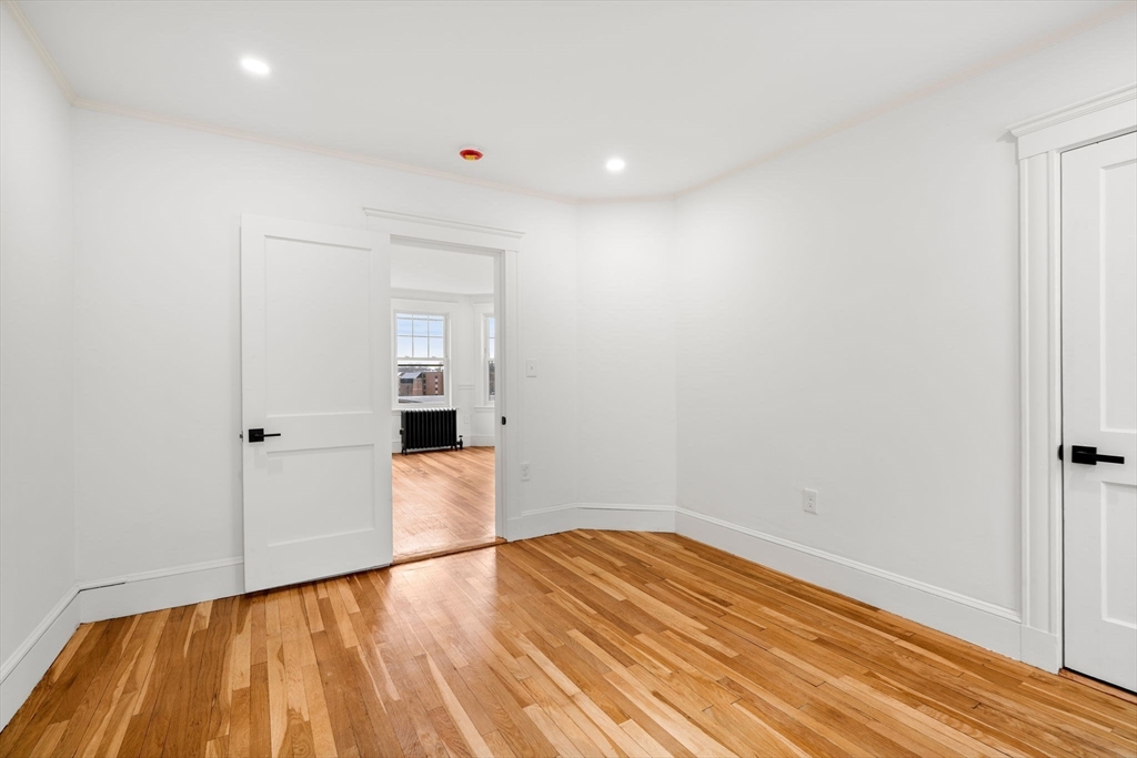 4-6 View S Avenue, Unit 3 Boston, MA 02130 - Photo 16 of 25