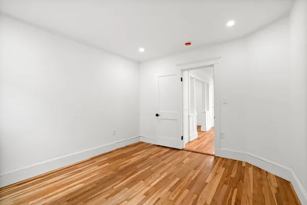 $719,000 | 4-6 View S Avenue, Unit 3, Boston, MA 02130