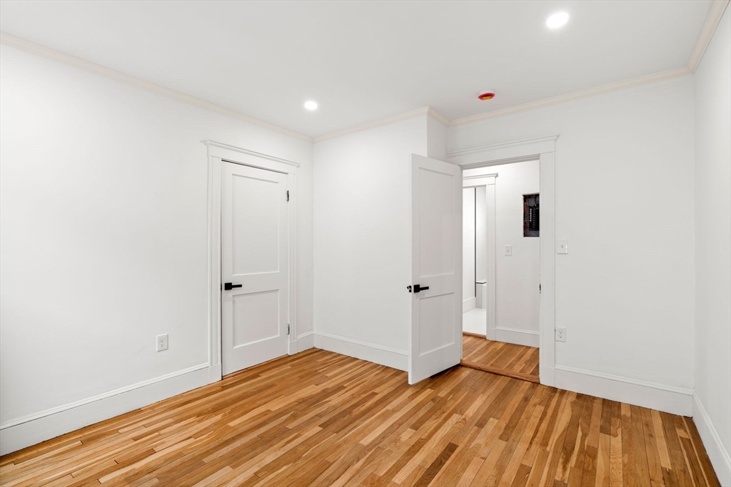 4-6 View S Avenue, Unit 3 Boston, MA 02130 - Photo 18 of 25