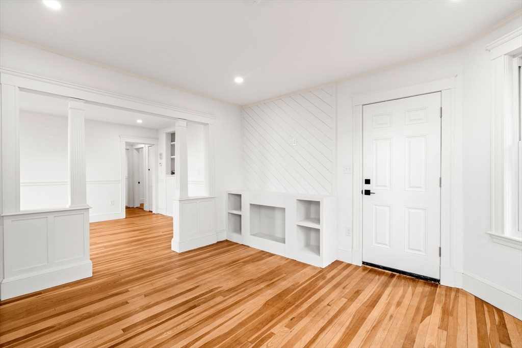 4-6 View S Avenue, Unit 3 Boston, MA 02130 - Photo 9 of 25