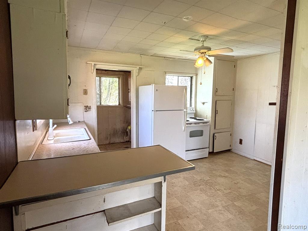 4490 Peppermill Road Attica, MI 48412 - Photo 8 of 18