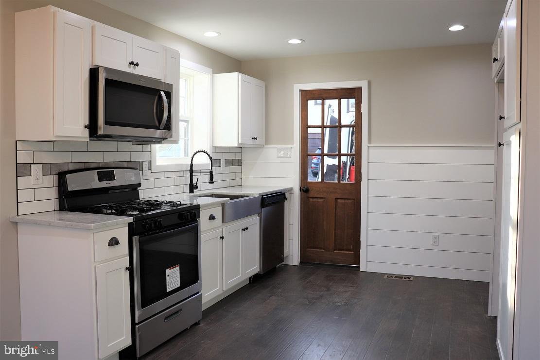 116 Wayne Avenue Springfield, PA 19064 - Photo 10 of 29