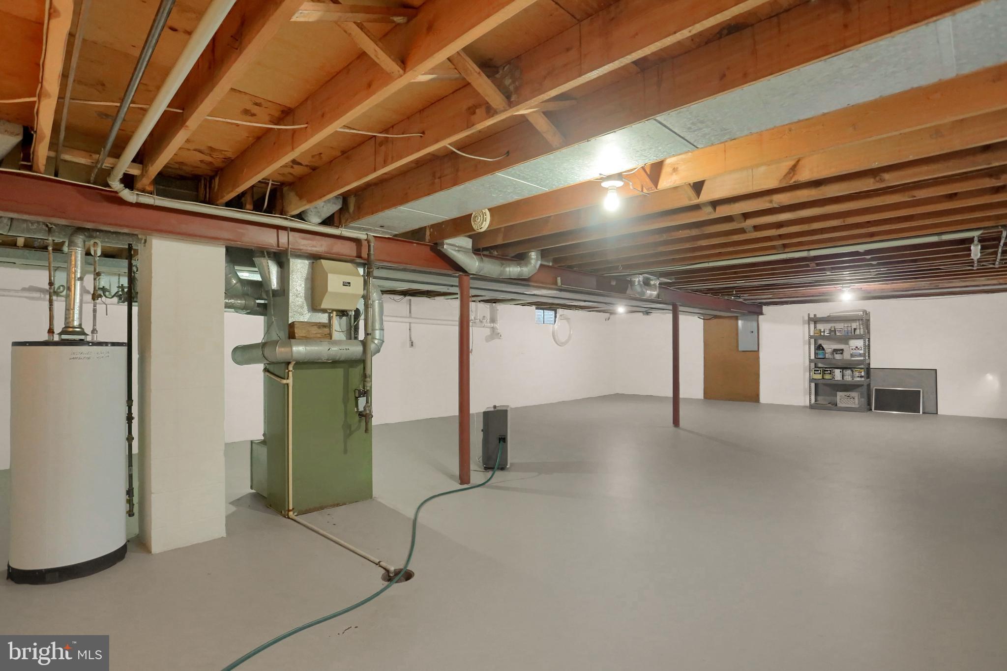 118 Running Pump Road Lancaster, PA 17603 - Photo 27 of 36 Gallery Image 27
