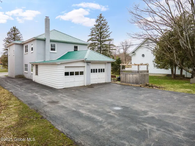 $229,000 | 515 Highway 20, Sharon Springs, NY 13459