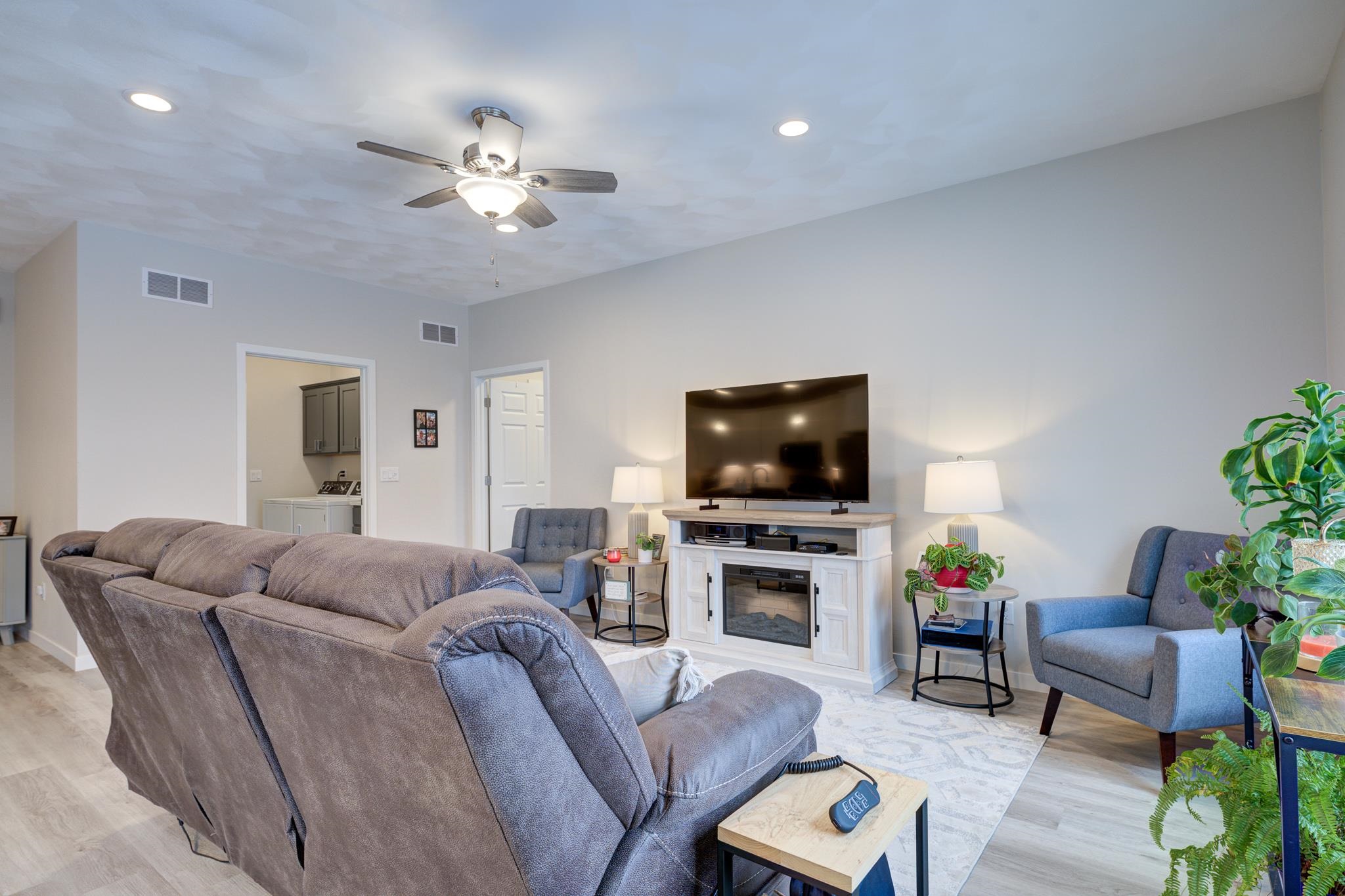 602 East Madison Avenue, Unit 34 Milton, WI 53563 - Photo 7 of 17