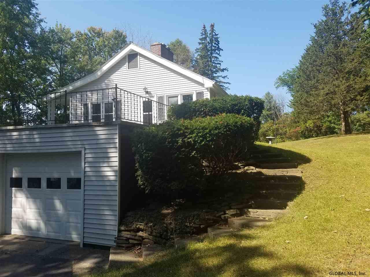 551 Riverview Road Rexford, NY 12148 - Photo 8 of 17 Photo 8