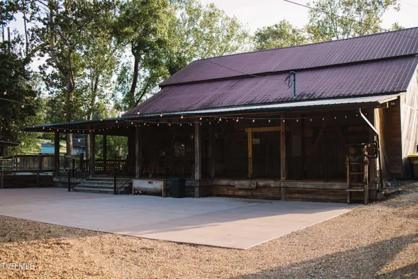 $699,000 | 21405 Parks Mill Road, Abingdon, VA 24211