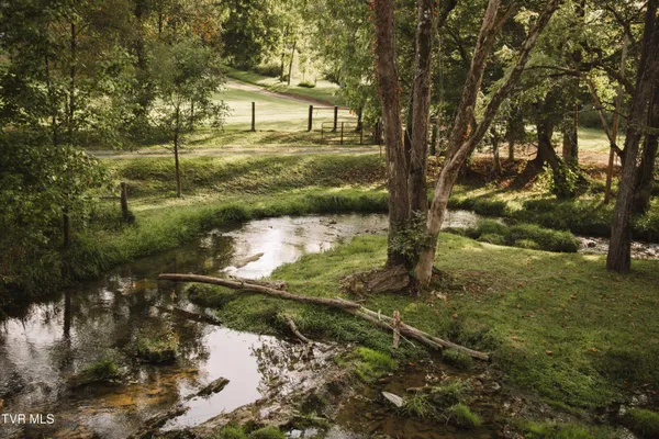 $699,000 | 21405 Parks Mill Road, Abingdon, VA 24211