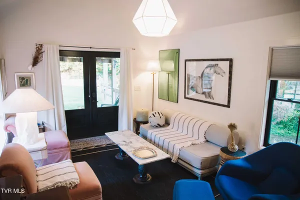 $699,000 | 21405 Parks Mill Road, Abingdon, VA 24211