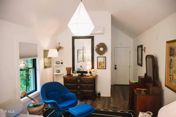 $699,000 | 21405 Parks Mill Road, Abingdon, VA 24211