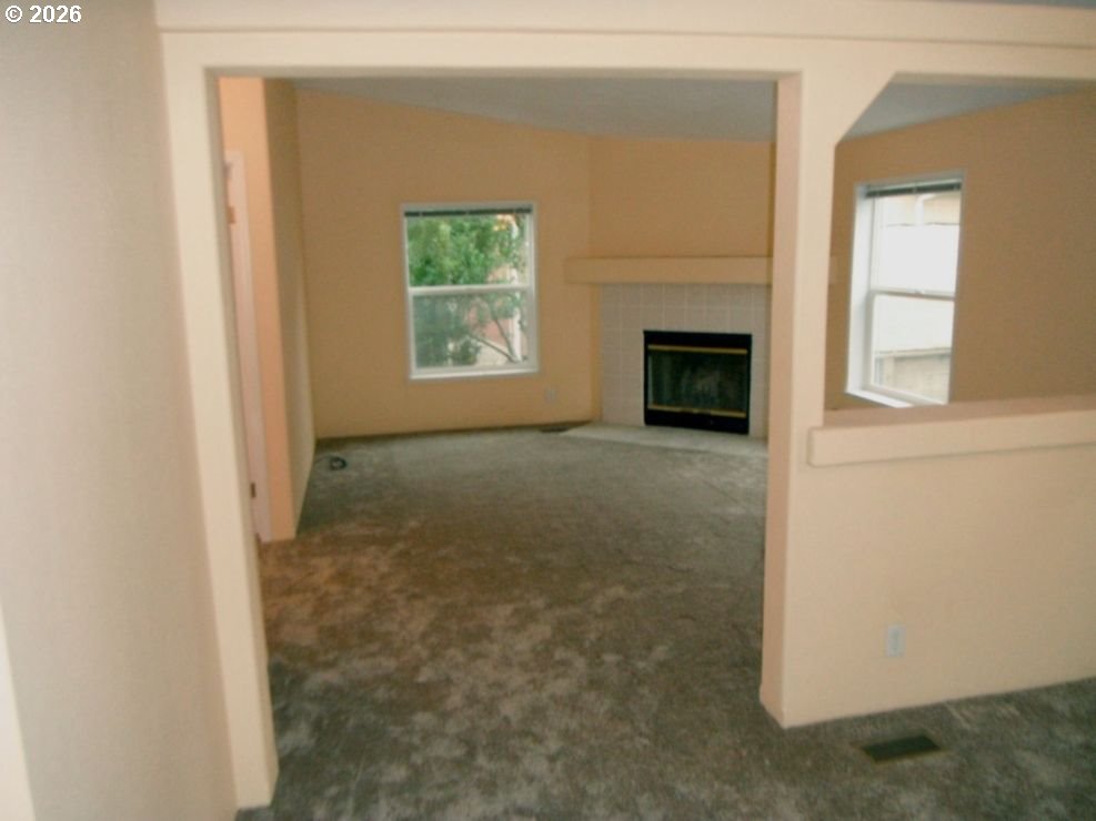 472 Sherwood Loop Florence, OR 97439 - Photo 6 of 24