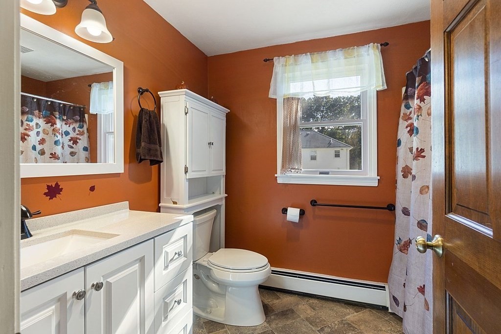 16 Margate Road, Unit A North Andover, MA 01845 - Photo 11 of 12 Gallery Image 11