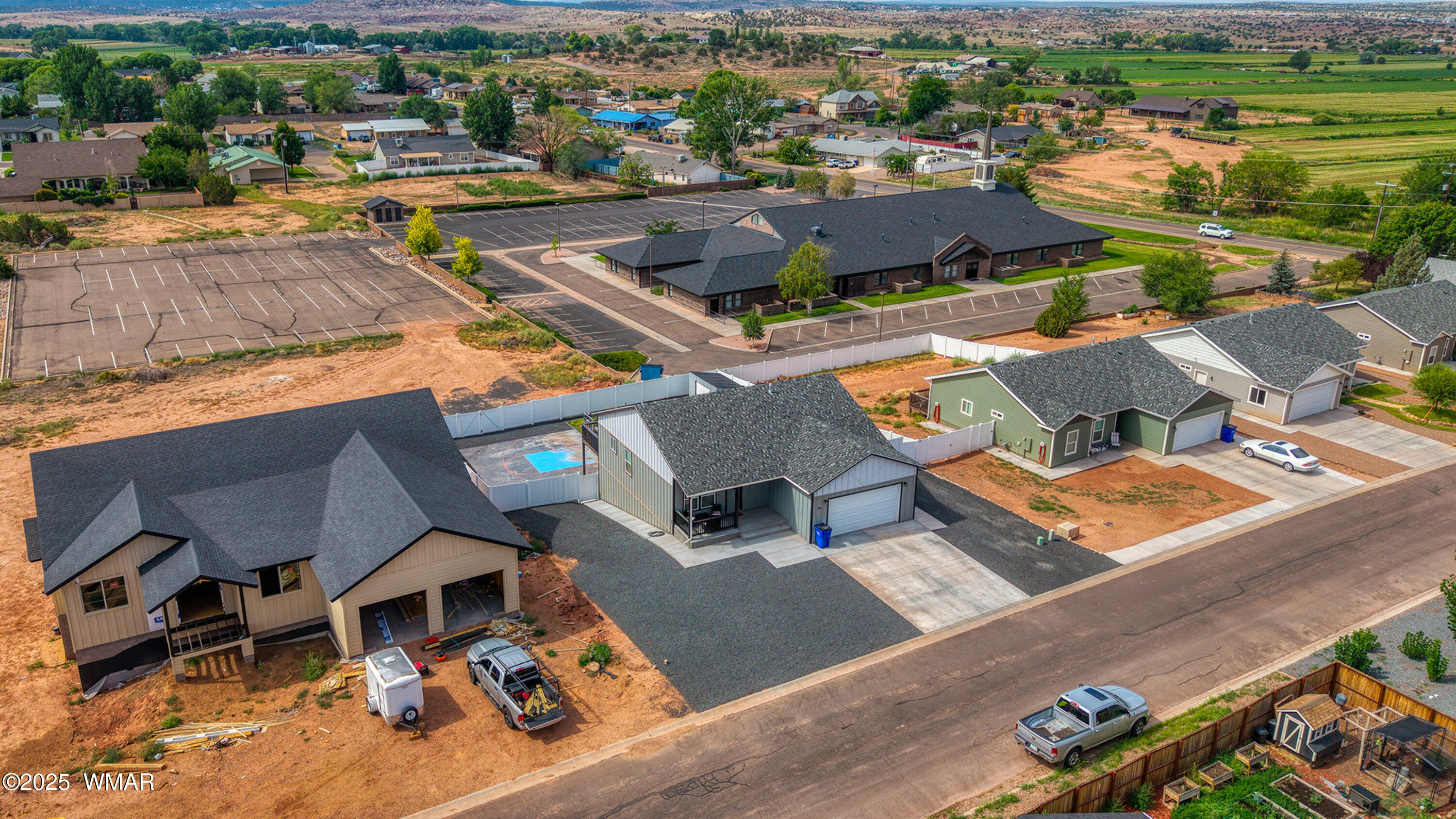 799 Cobble Lane Taylor, AZ 85939 - Photo 30 of 34 an aerial view of residential houses with outdoor space