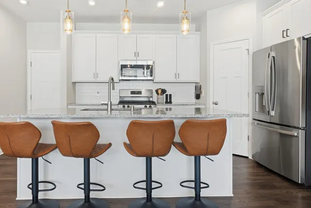 $495,000 | 19214 72nd Avenue North, Hamel, MN 55340