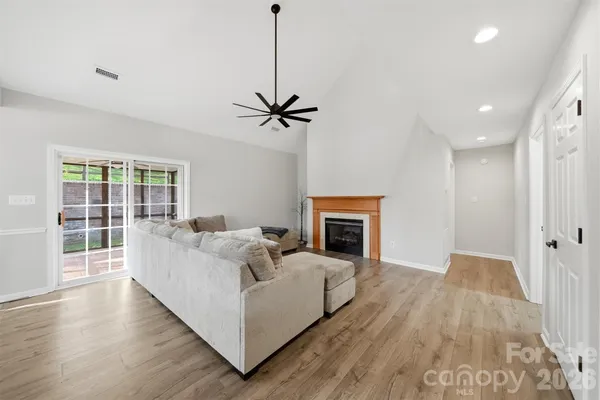 $489,900 | 2478 23rd Street Northeast, Hickory, NC 28601