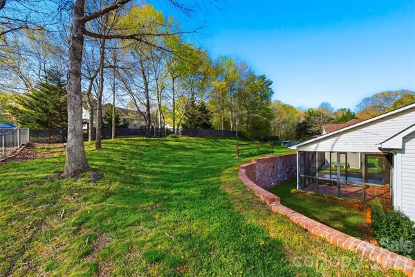 $489,900 | 2478 23rd Street Northeast, Hickory, NC 28601