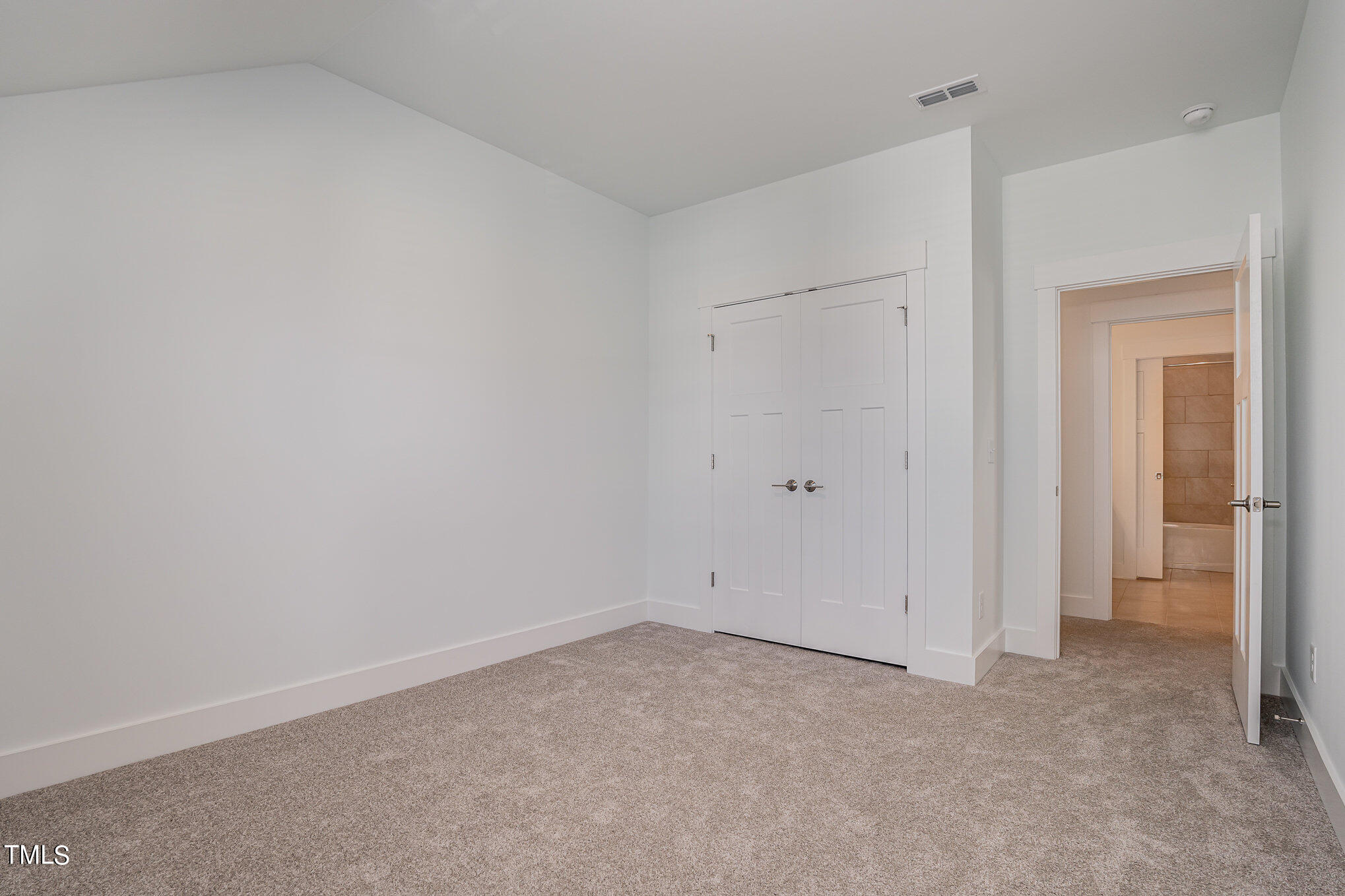 196 DUNLOE Loop Raleigh, NC 27603 - Photo 39 of 43 033_ndp219-edit