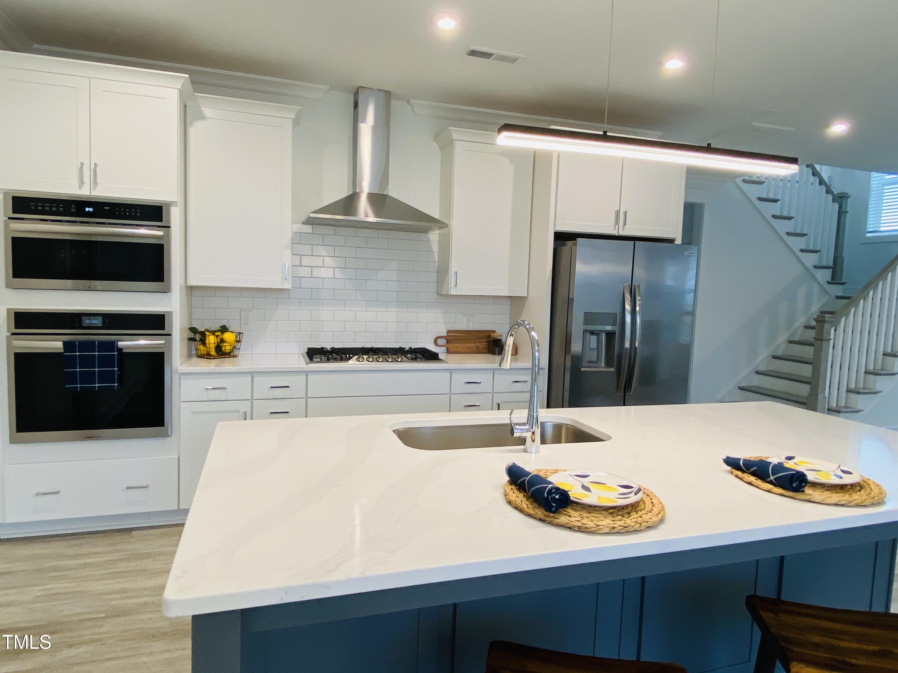 196 DUNLOE Loop Raleigh, NC 27603 - Photo 4 of 43 IMG_2348