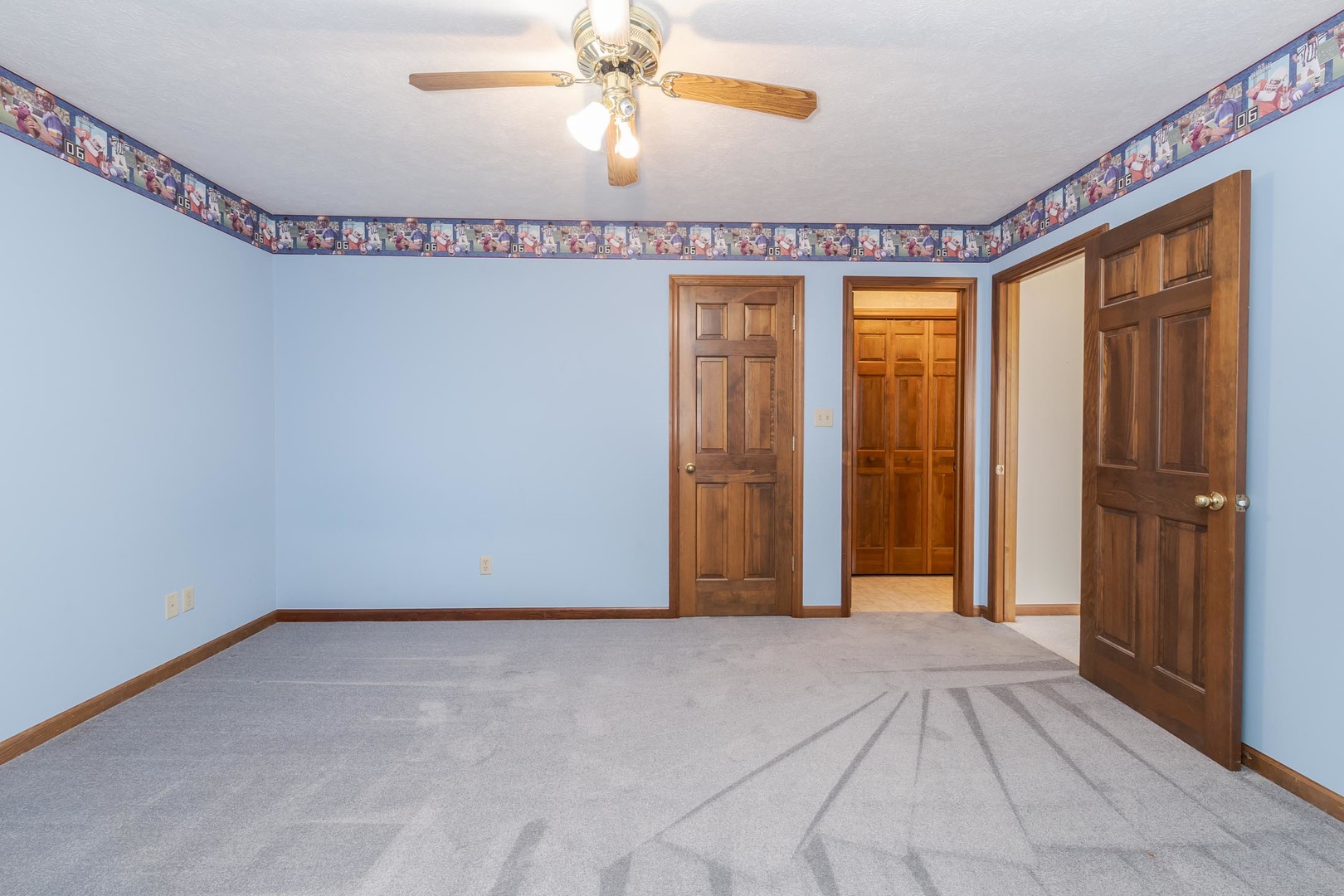 1402 East Indiana Avenue Pontiac, IL 61764 - Photo 33 of 54 a view of an empty room