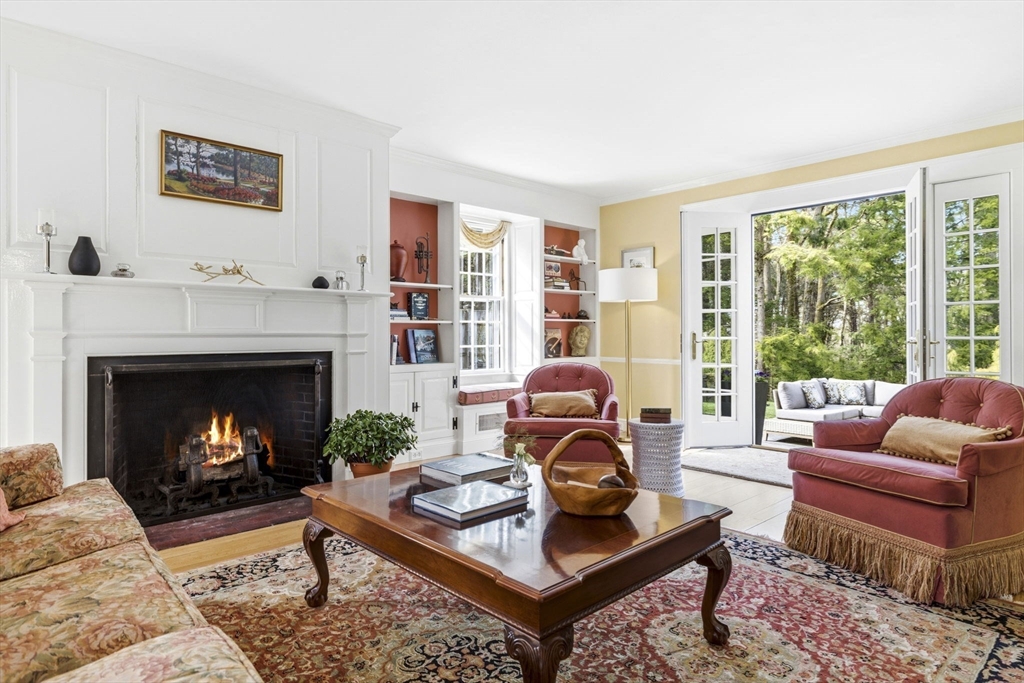45 Cheever Circle Andover, MA 01810 - Photo 11 of 41