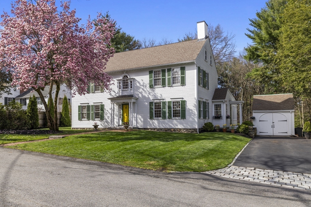 45 Cheever Circle Andover, MA 01810 - Photo 2 of 41