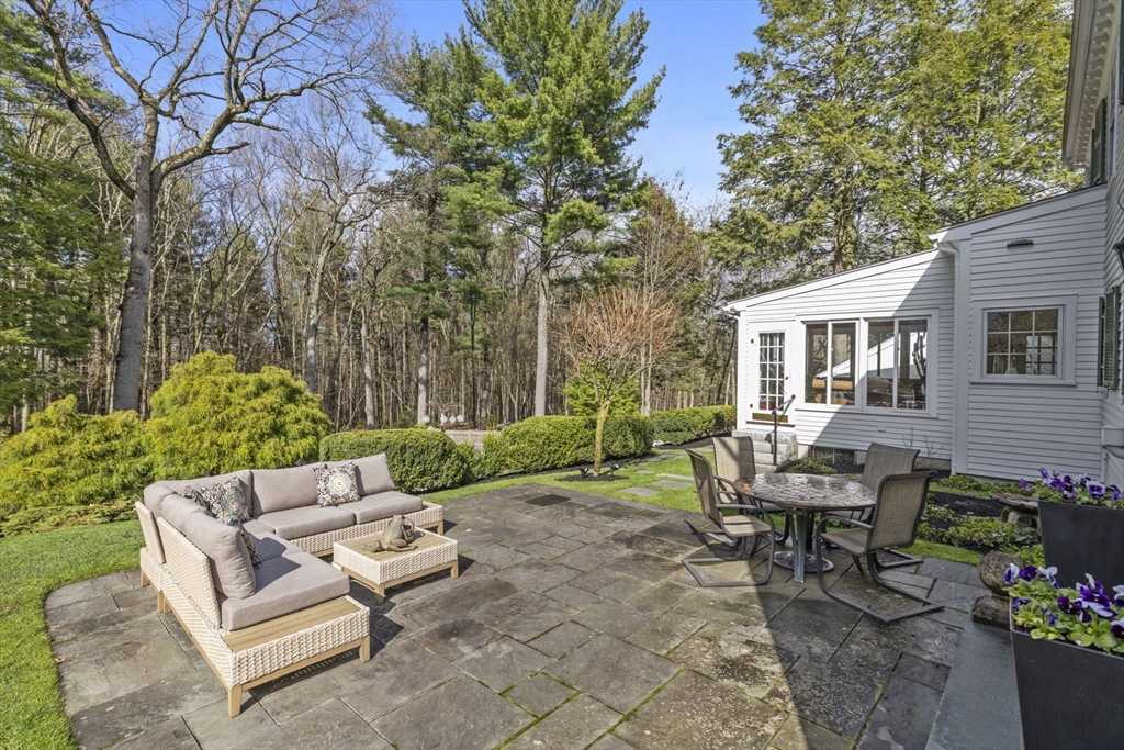 45 Cheever Circle Andover, MA 01810 - Photo 36 of 41