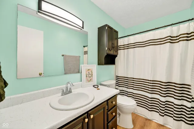 $199,900 | 656 Berkshire Drive, Seymour, IN 47274