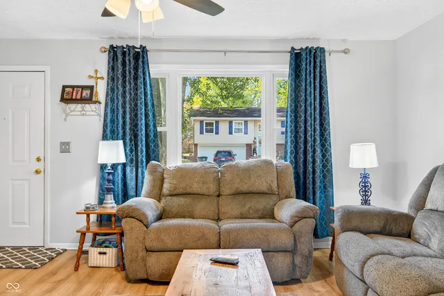 $199,900 | 656 Berkshire Drive, Seymour, IN 47274