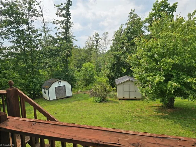 $242,900 | 210 Grinton Avenue, Wilkesboro, NC 28697