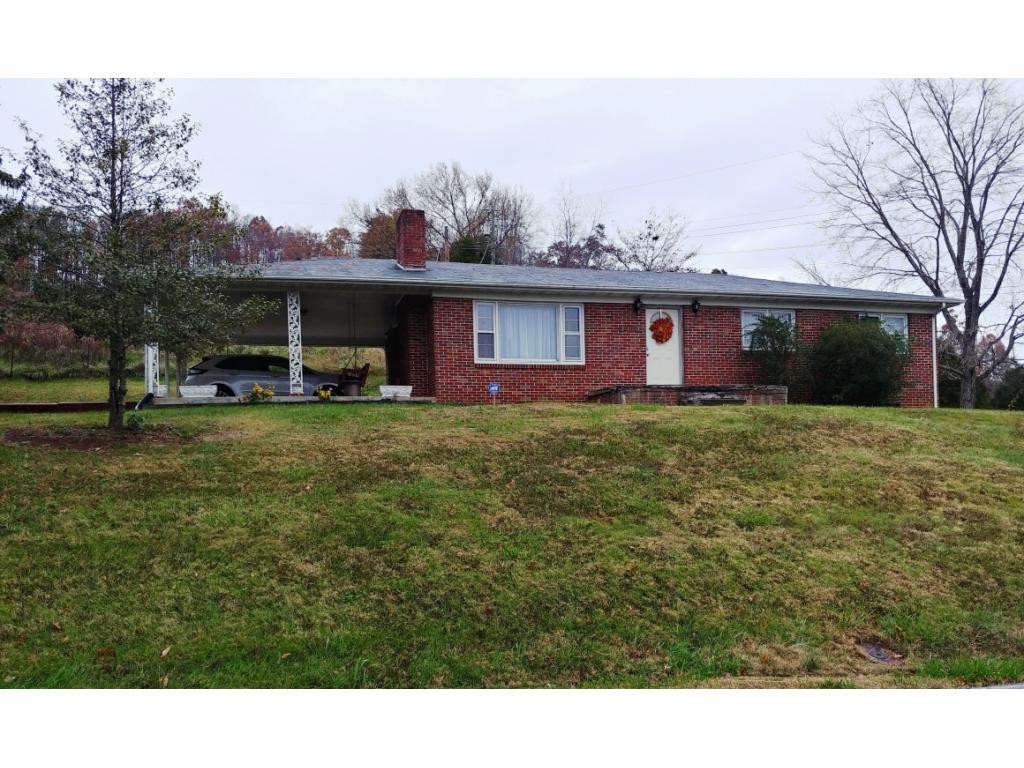 3297 Island Road Blountville, TN 37617 - Photo 11 of 14 FABULOUS CARPORT