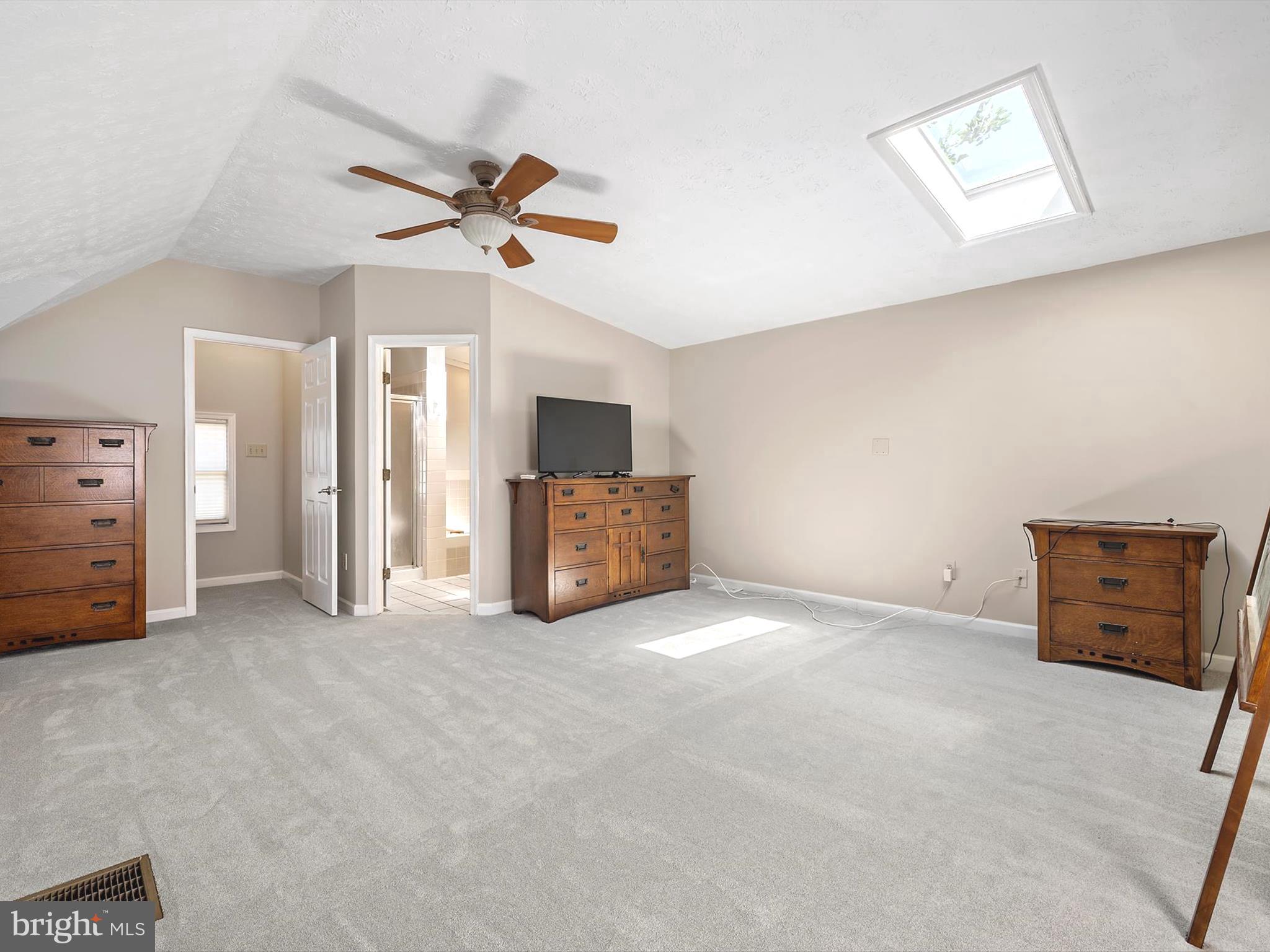 204 Hillcrest Road Pasadena, MD 21122 - Photo 21 of 41 Gallery Image 21
