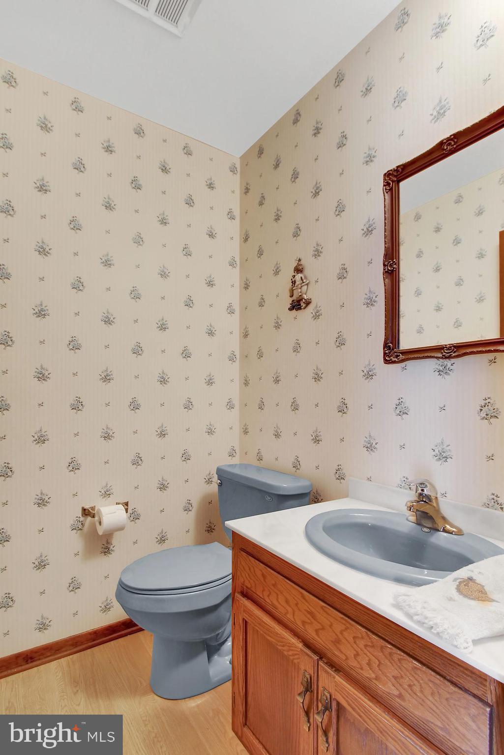 3495 Pebble Ridge Drive York, PA 17402 - Photo 12 of 27 Gallery Image 12