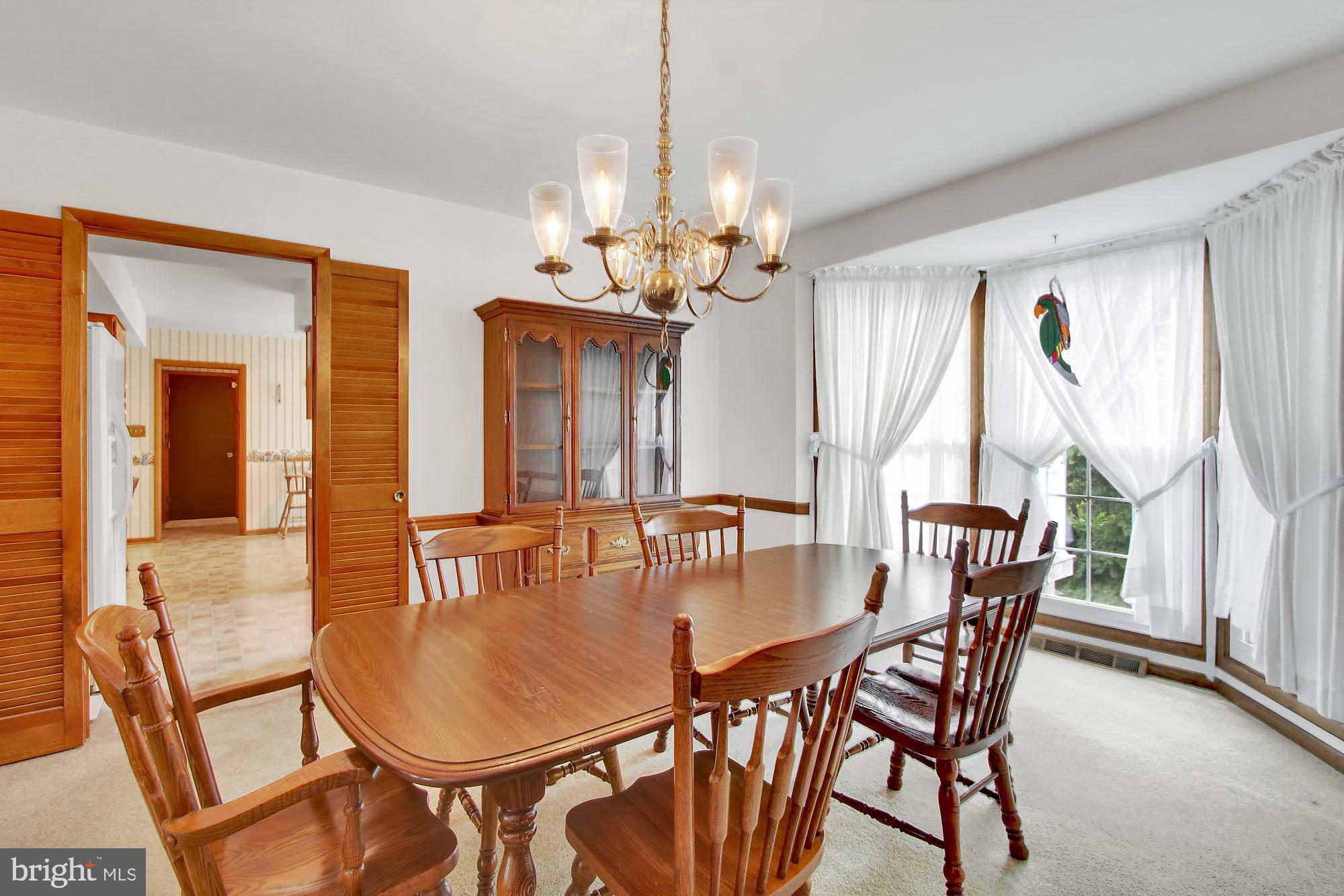 3495 Pebble Ridge Drive York, PA 17402 - Photo 4 of 27 Gallery Image 4