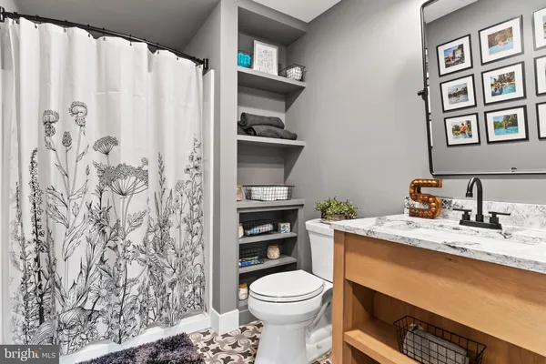 $1,200,000 | 798 Cottage Brook Lane, Mechanicsburg, PA 17055