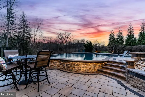 $1,200,000 | 798 Cottage Brook Lane, Mechanicsburg, PA 17055