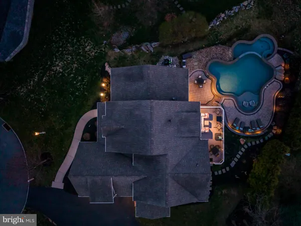 $1,200,000 | 798 Cottage Brook Lane, Mechanicsburg, PA 17055