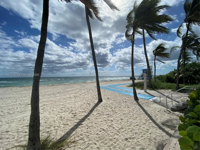 $4,650 | 2500 Northeast 209th Terrace, Miami, FL 33180