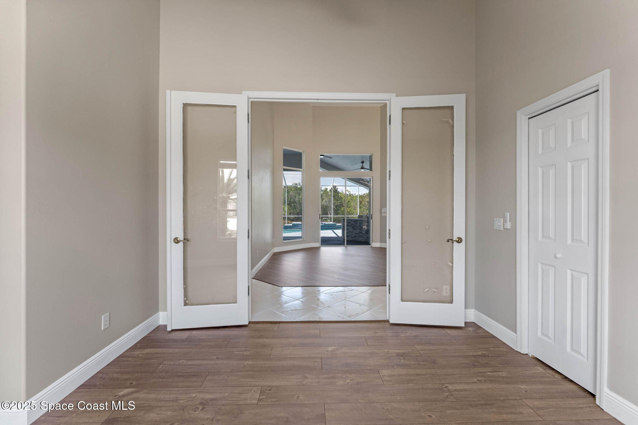 706 Palmer Way Melbourne, FL 32940 - Photo 31 of 43 a view of gallery with wooden floor