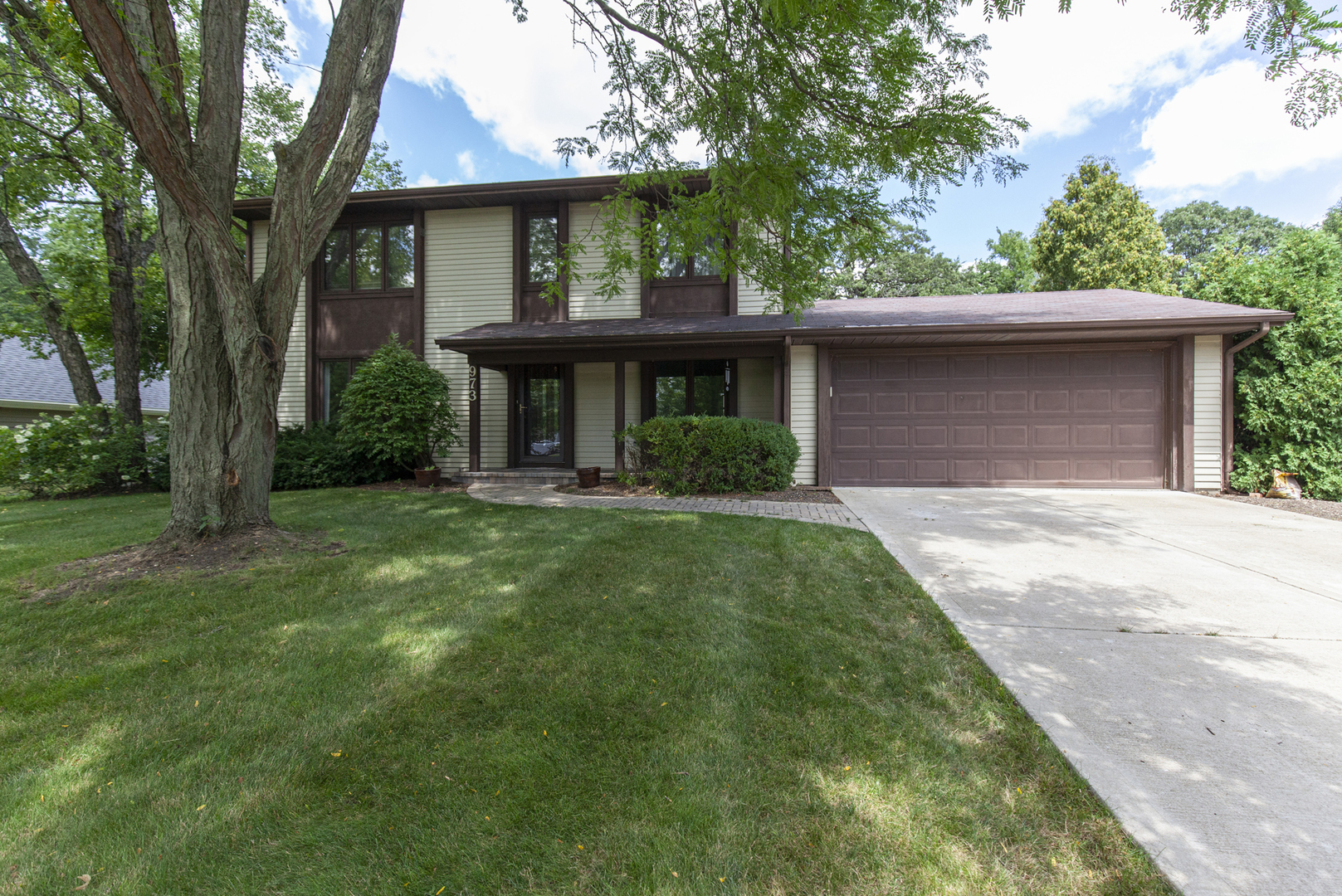 973 West Bauer Road Naperville, IL 60563 - Photo 1 of 27