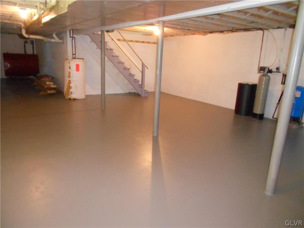 8 Barrel Run Road Quakertown, PA 18951 - Photo 25 of 31 Basement