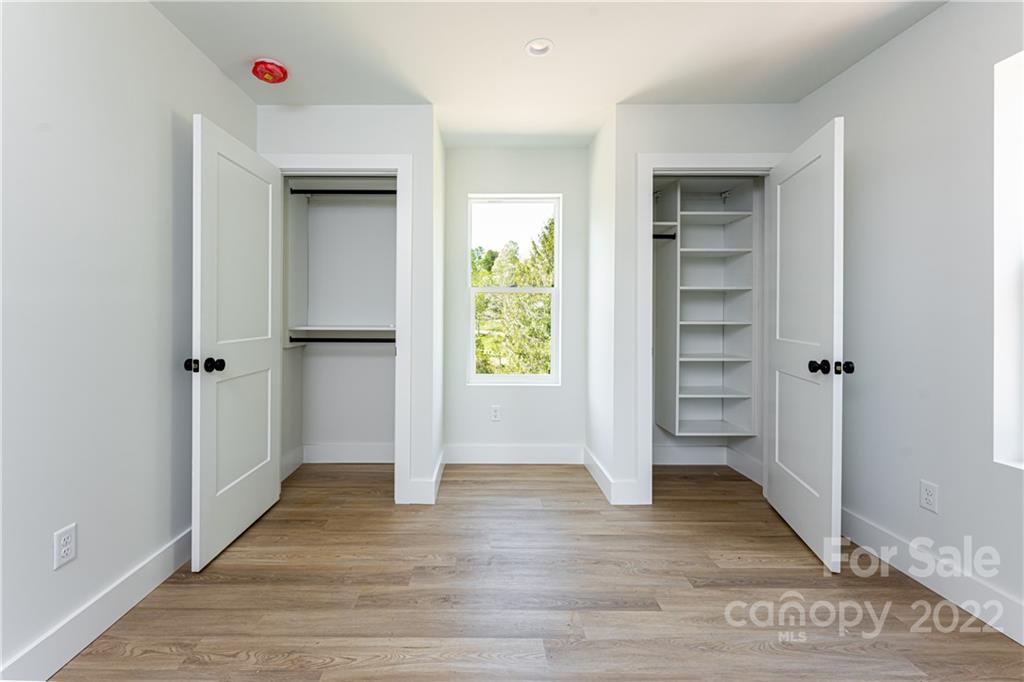 18 Trinity Chapel Road Asheville, NC 28805 - Photo 24 of 40 Gallery Image 24