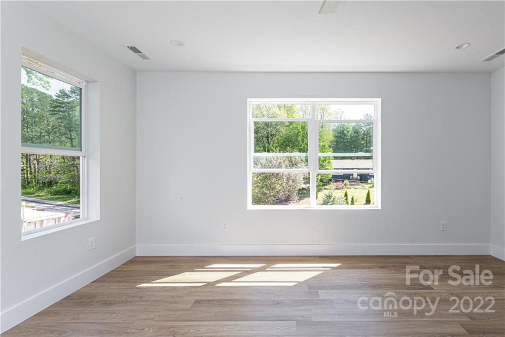 18 Trinity Chapel Road Asheville, NC 28805 - Photo 26 of 40 Gallery Image 26