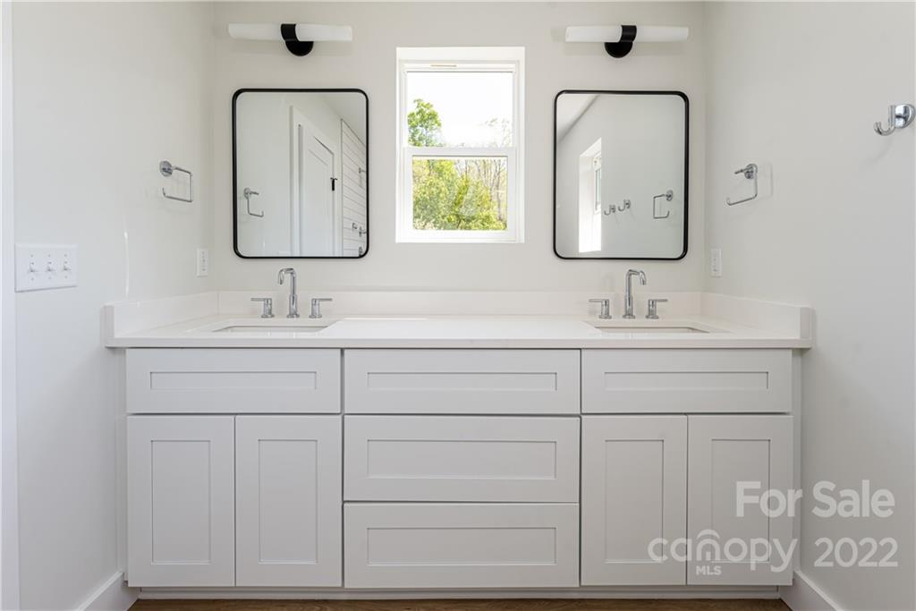 18 Trinity Chapel Road Asheville, NC 28805 - Photo 27 of 40 Gallery Image 27