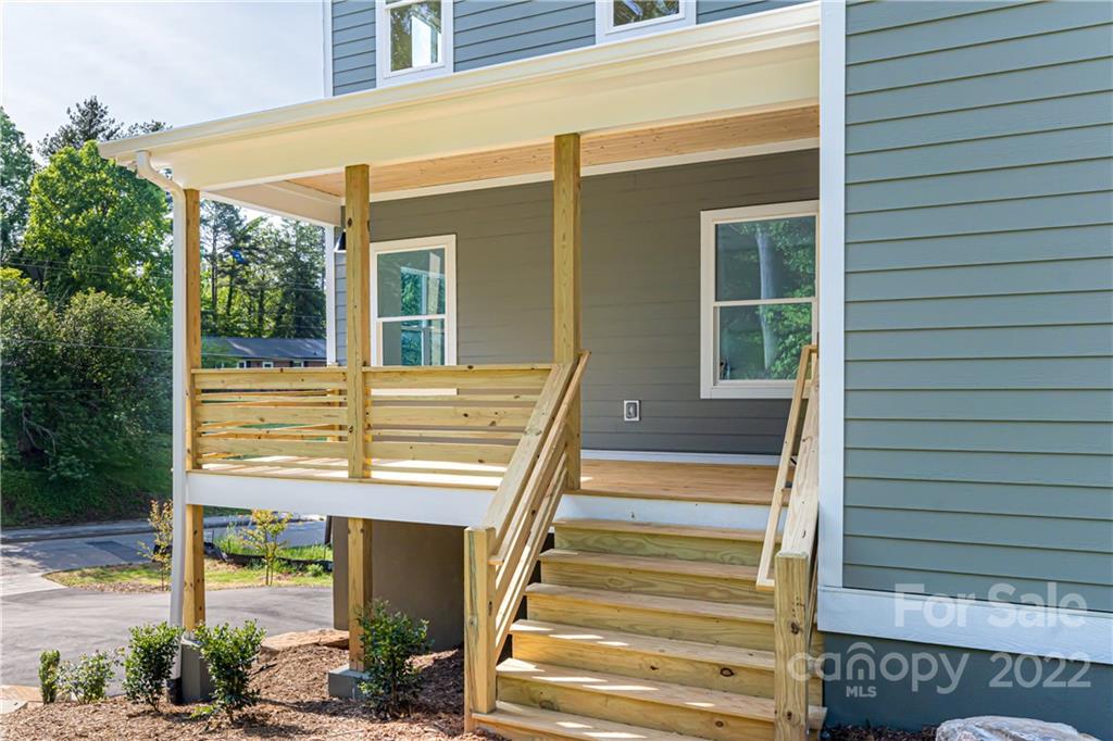 18 Trinity Chapel Road Asheville, NC 28805 - Photo 3 of 40 Gallery Image 3