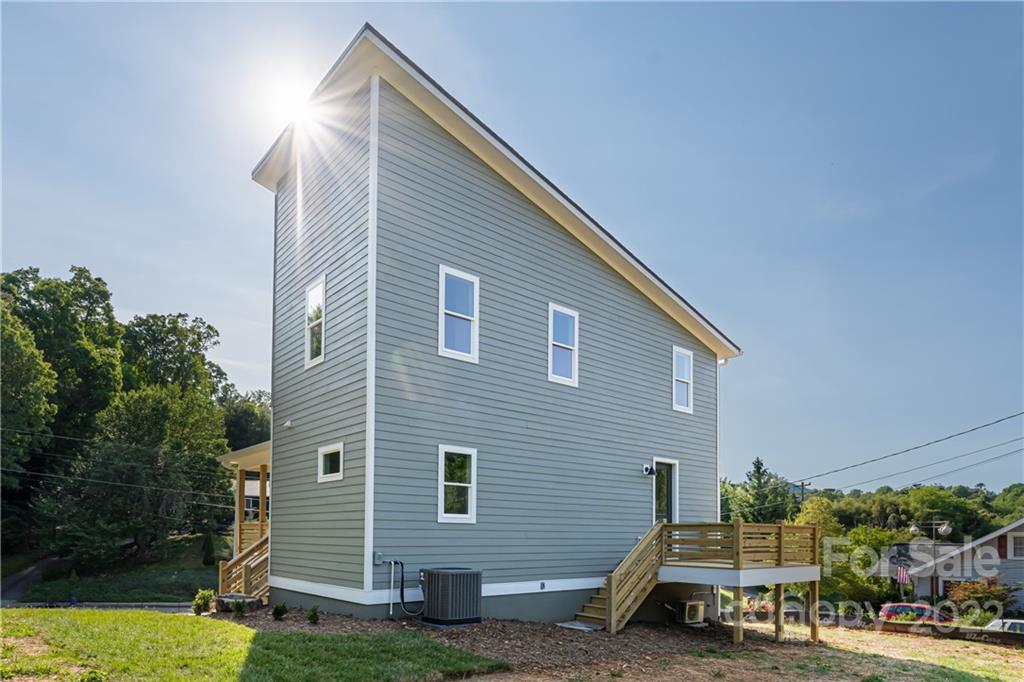 18 Trinity Chapel Road Asheville, NC 28805 - Photo 35 of 40 Gallery Image 35