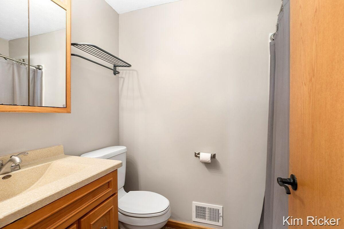 10282 North Maple Hill Road Morley, MI 49336 - Photo 11 of 23 Maple Hill 12