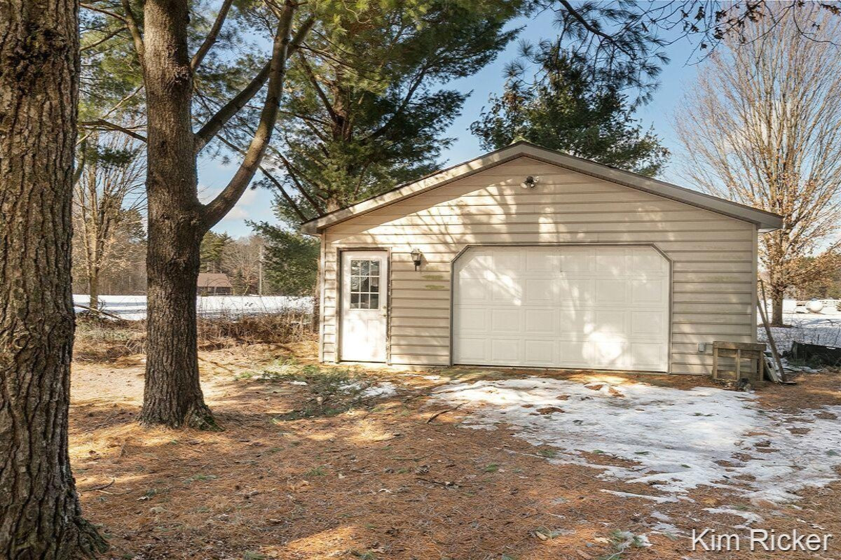 10282 North Maple Hill Road Morley, MI 49336 - Photo 22 of 23 Maple Hill 23