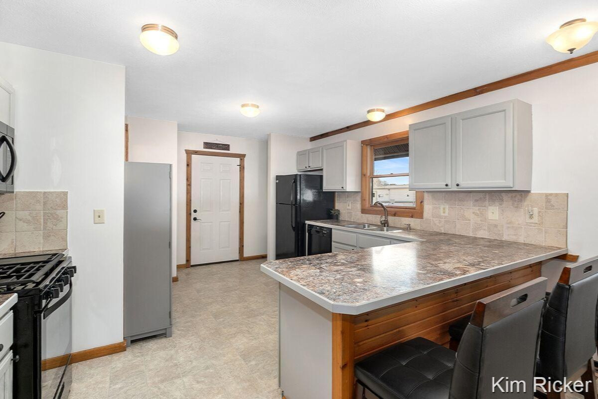 10282 North Maple Hill Road Morley, MI 49336 - Photo 10 of 23 Maple Hill 9
