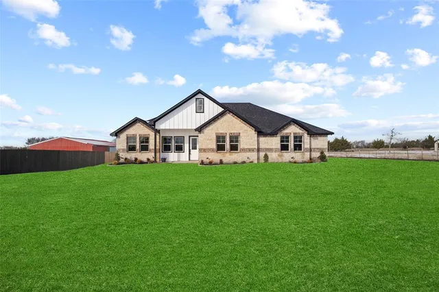 $525,000 | 2430 Private Road 1169, Farmersville, TX 75442